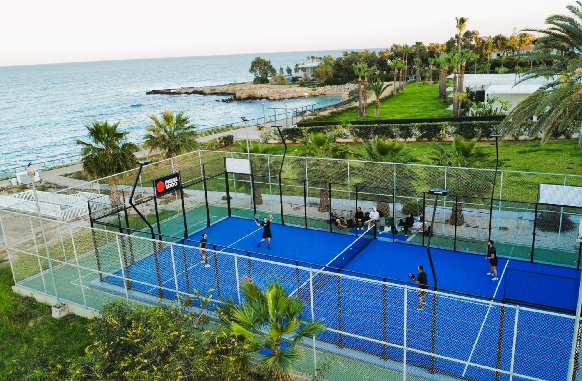 Meryl - Coralli Beachfront Apartment Protaras Ngoại thất bức ảnh